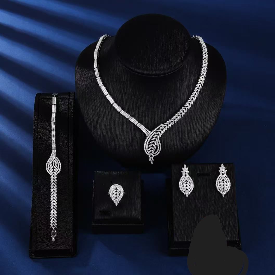 ENSEMBLE BIJOUX ECLATANTS EN ARGENT