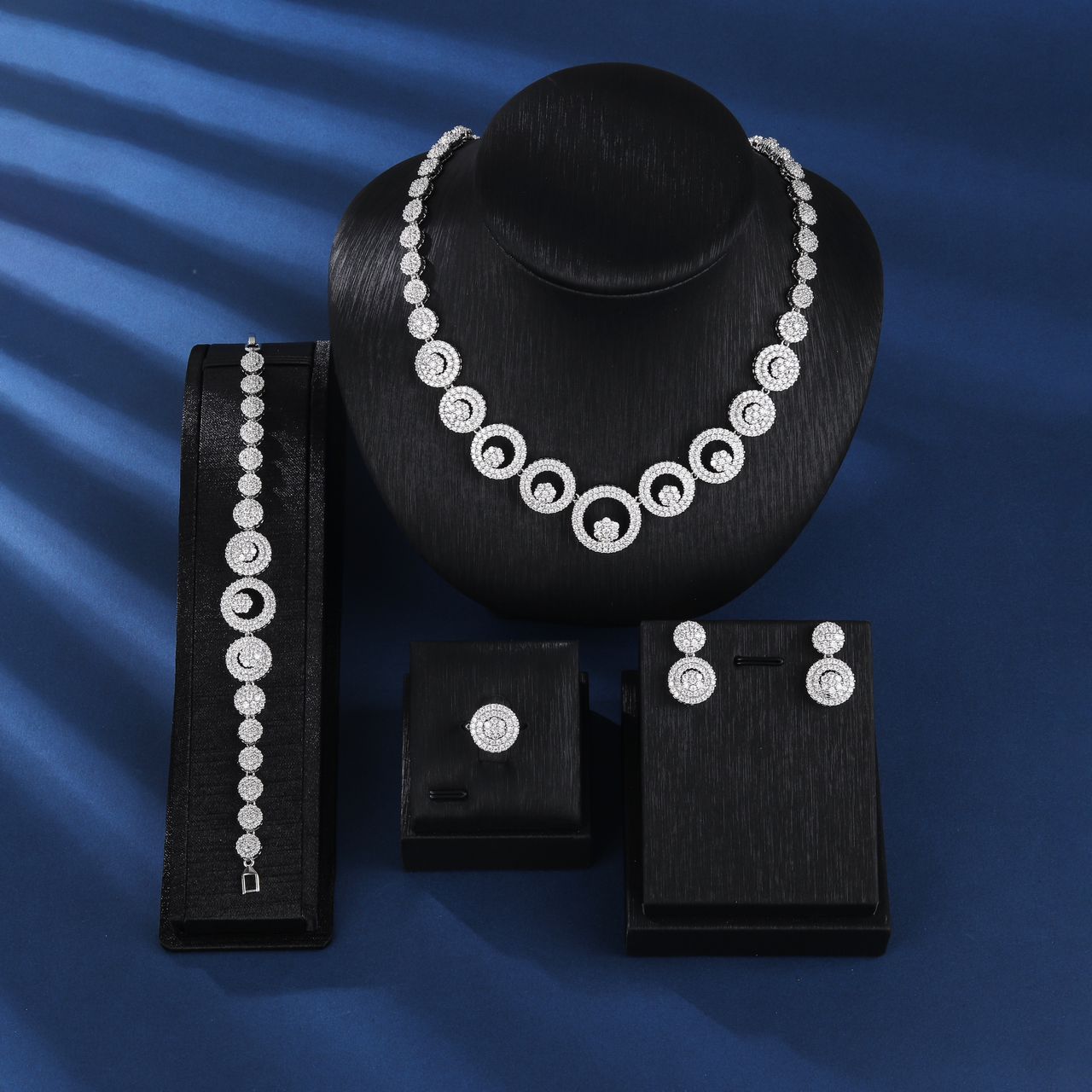 ENSEMBLE BIJOUX ECLATANTS EN ARGENT